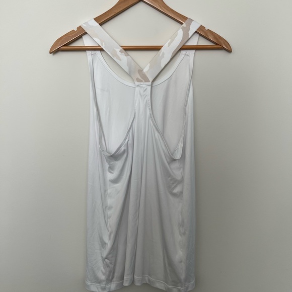 Nike Racerback Workout Top - Picture 3 of 10